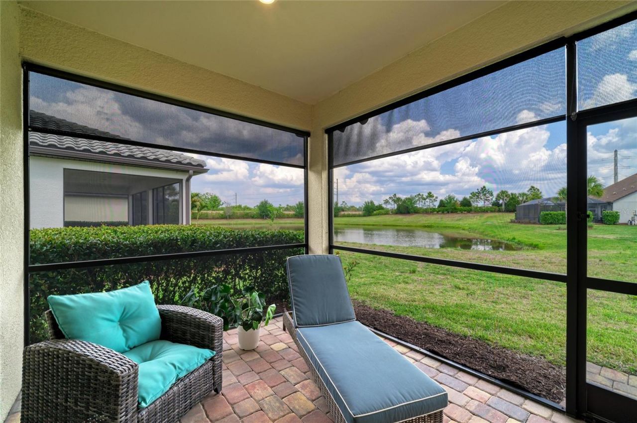 7013 Hanover Court , Lakewood Ranch, FL 34202 Photo