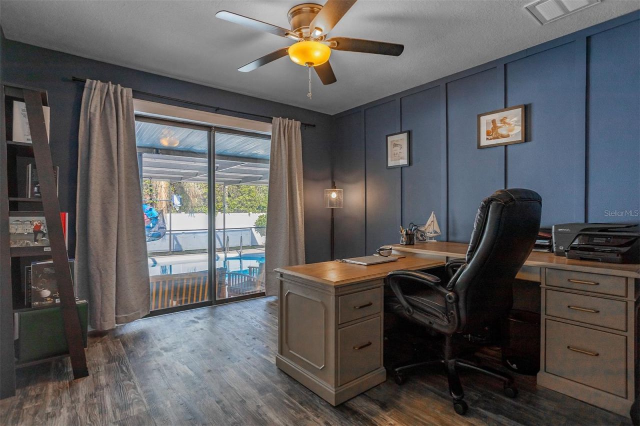 2700 49th Street N, Saint Petersburg, FL 33710 Photo