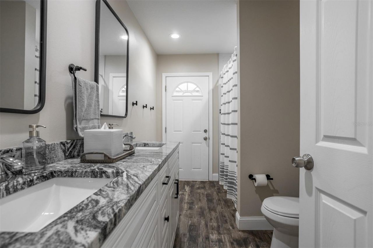 2700 49th Street N, Saint Petersburg, FL 33710 Photo