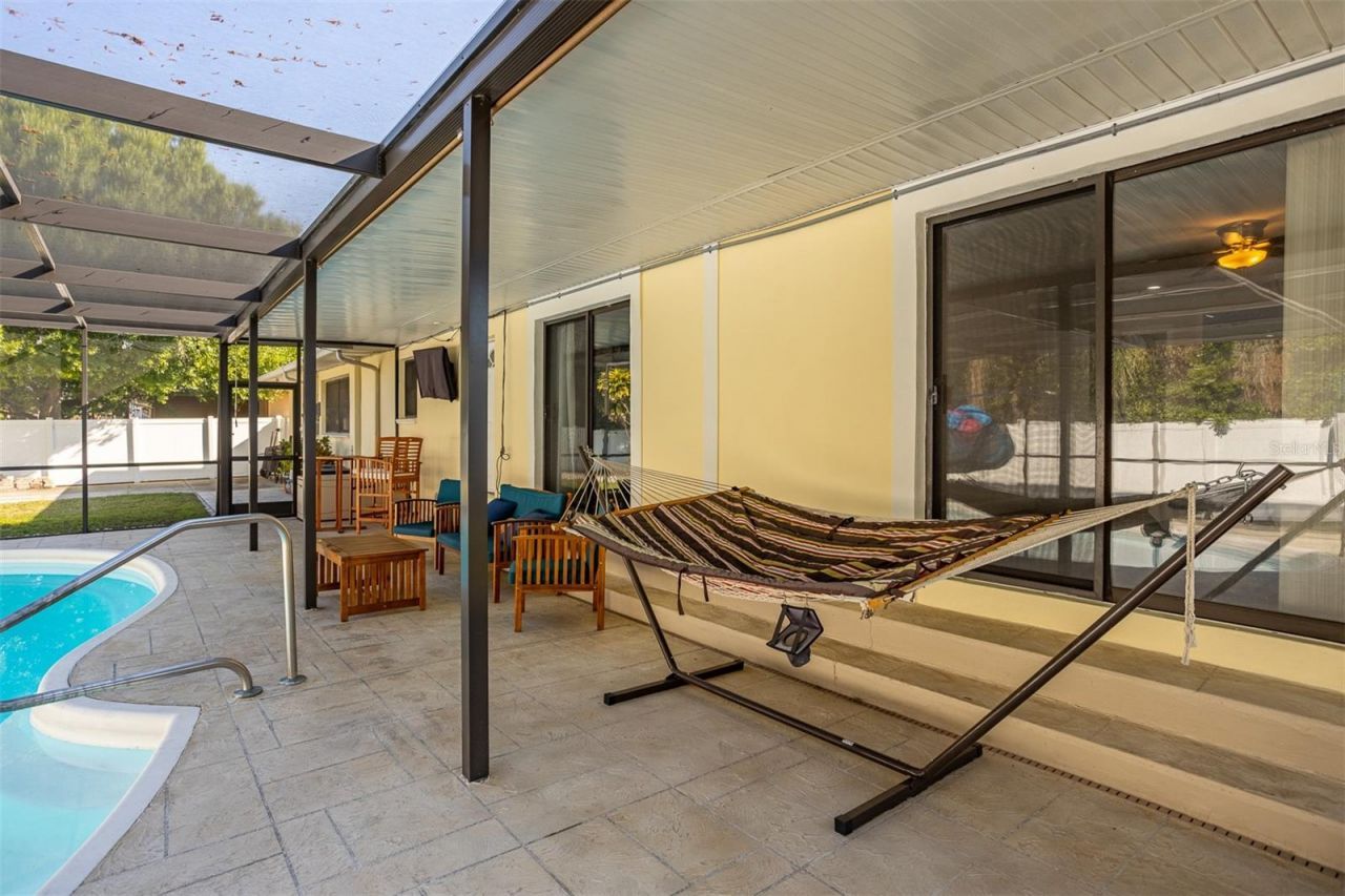 2700 49th Street N, Saint Petersburg, FL 33710 Photo