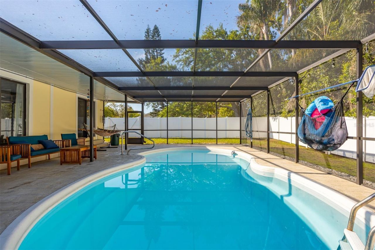 2700 49th Street N, Saint Petersburg, FL 33710 Photo