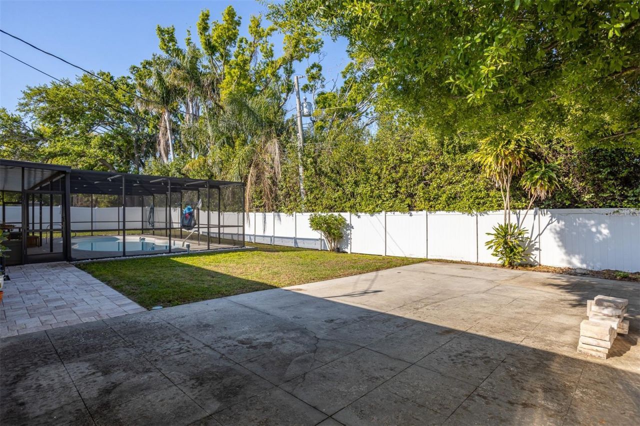 2700 49th Street N, Saint Petersburg, FL 33710 Photo