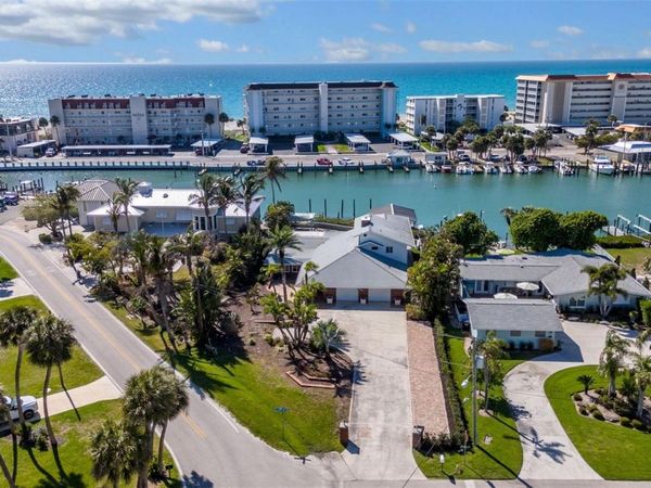 700 EL DORADO DRIVE , VENICE, FL 34285