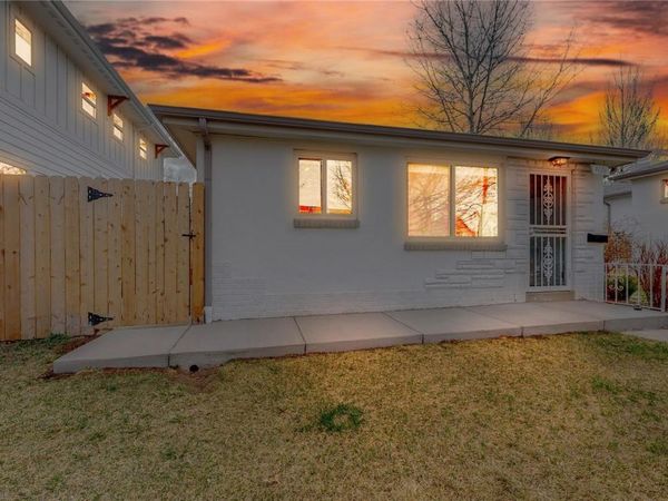 4606 W 35th Avenue , Denver, CO 80212