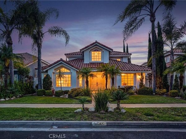 3545 Locust Avenue, Long Beach, CA 90807