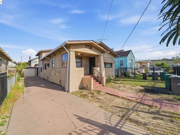 1363 61st Ave, Oakland, CA 94621