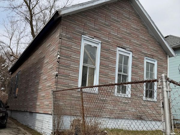 1140 Lasalle St, Racine, WI 53404