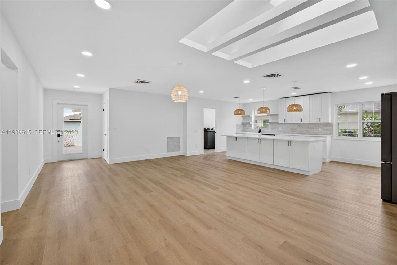 2221 SE Sidonia St , Port Saint Lucie, FL 34952 Photo