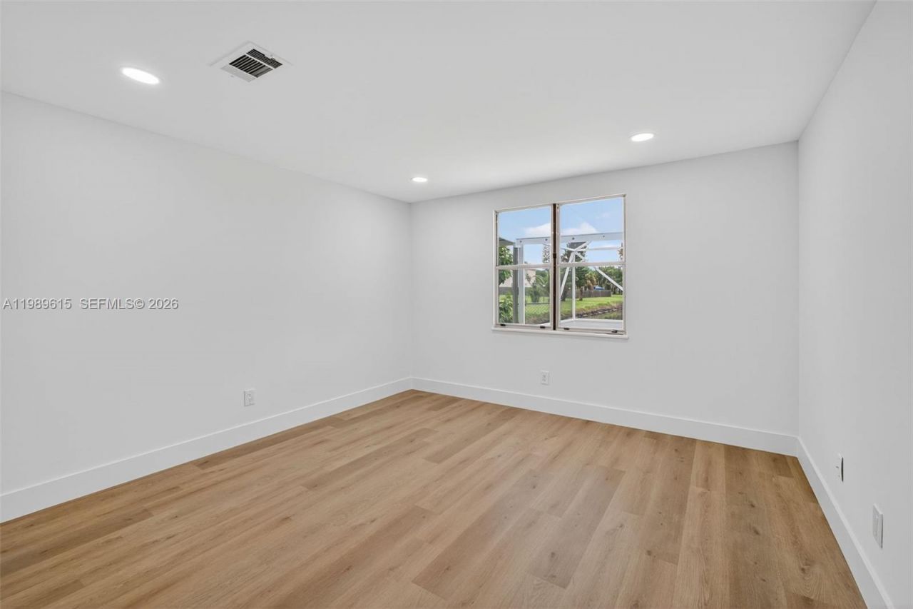 2221 SE Sidonia St , Port Saint Lucie, FL 34952 Photo