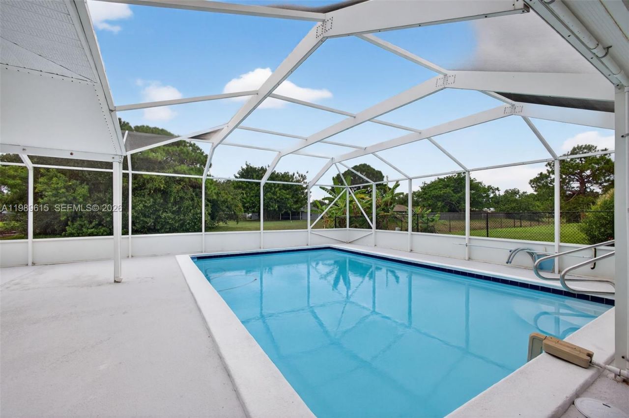 2221 SE Sidonia St , Port Saint Lucie, FL 34952 Photo