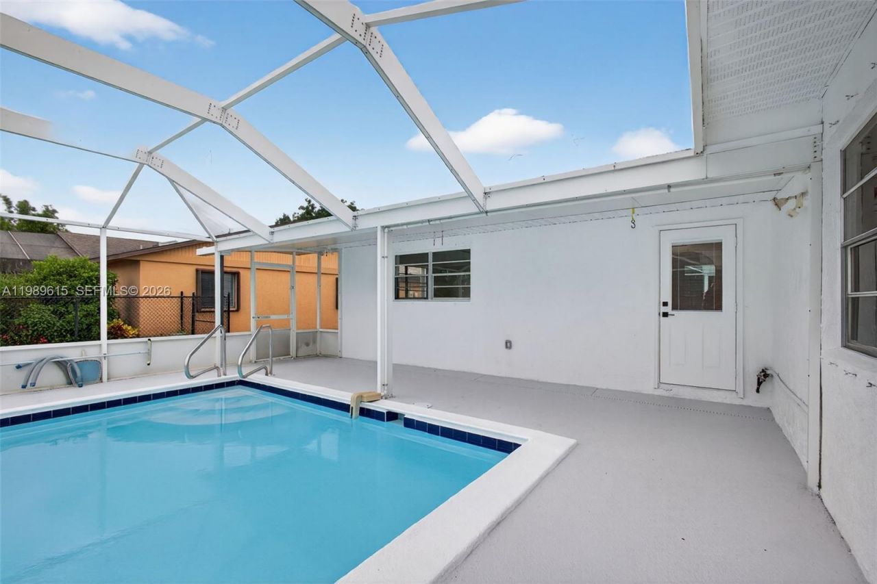 2221 SE Sidonia St , Port Saint Lucie, FL 34952 Photo