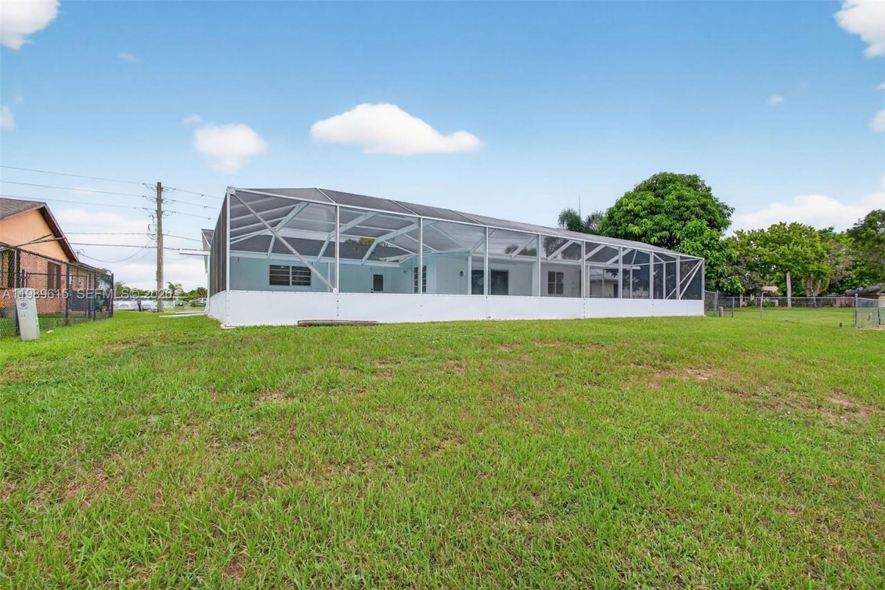 2221 SE Sidonia St , Port Saint Lucie, FL 34952 Photo