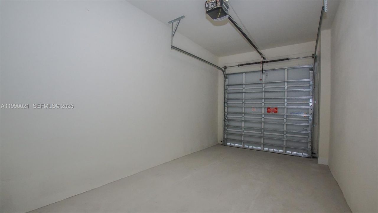 6415 NW 102nd Path , Unit 204, Miami, FL 33178 Photo