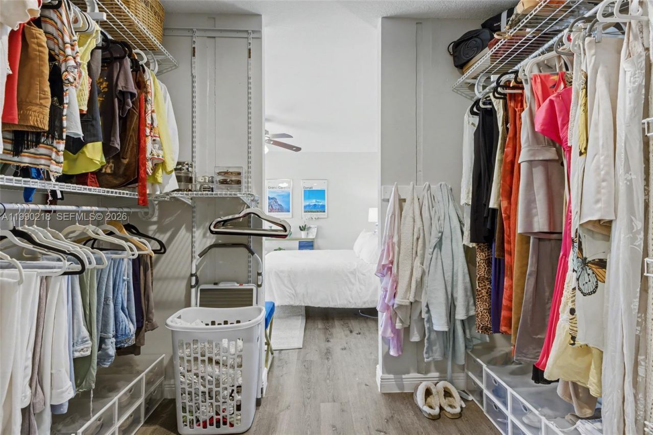 835 NW 80th Ter, Unit 11, Plantation, FL 33324 Photo