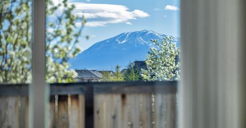 7601 Navasota Drive, Sparks, NV 89436 Photo