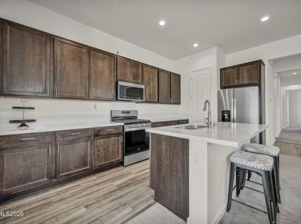 7601 Navasota Drive, Sparks, NV 89436 Photo