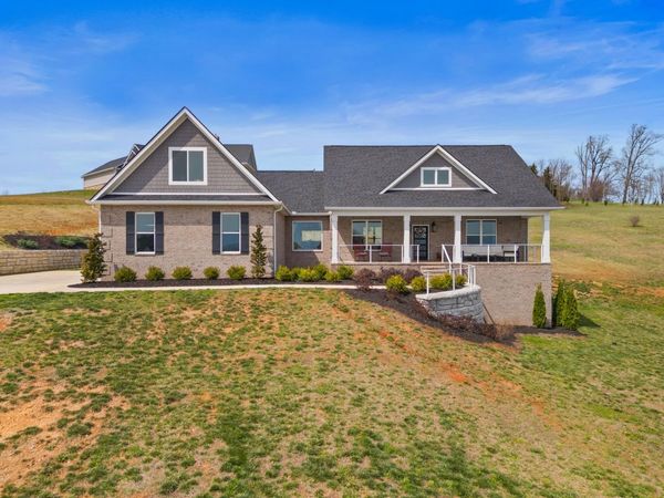 1149 Summerfield Drive, Maryville, TN 37801