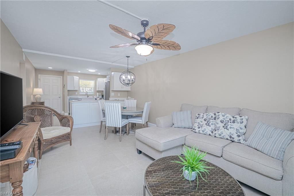 16007 Davis Rd, Unit 713, Fort Myers, FL 33908 Photo