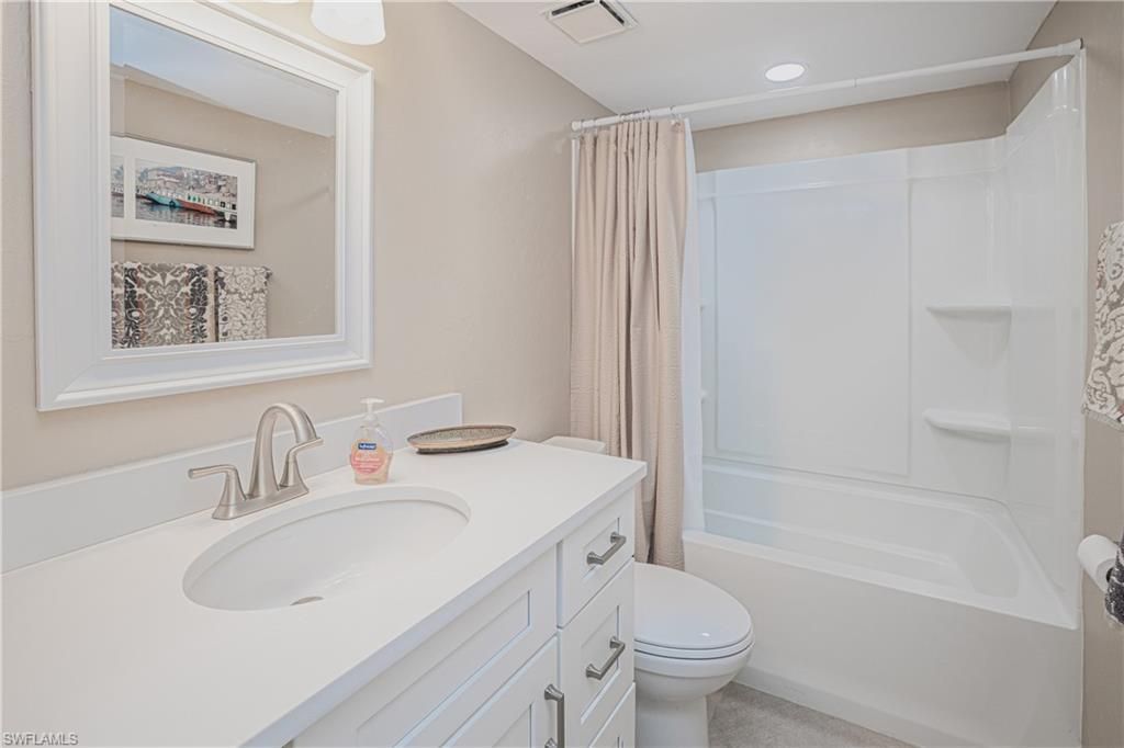 16007 Davis Rd, Unit 713, Fort Myers, FL 33908 Photo