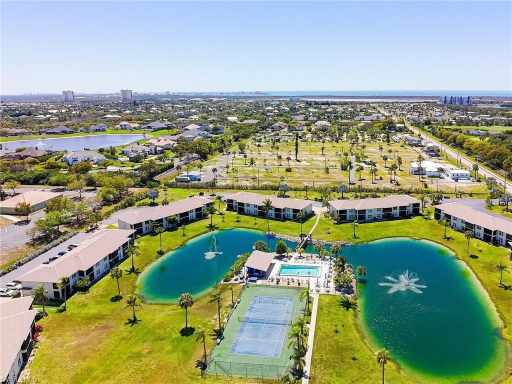 16007 Davis Rd, Unit 713, Fort Myers, FL 33908 Photo