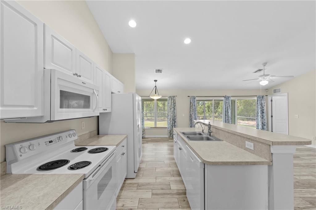 2613 53rd St W, Lehigh Acres, FL 33971 Photo