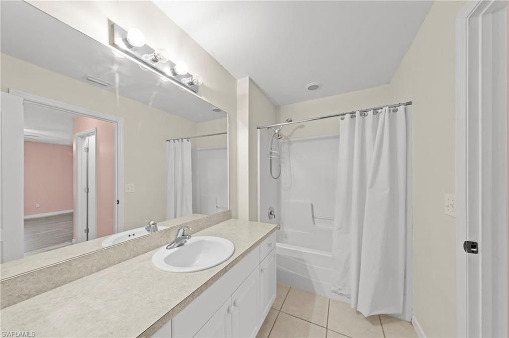 2613 53rd St W, Lehigh Acres, FL 33971 Photo