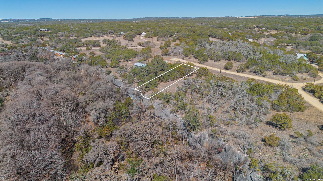 1048 Blue Bonnet Hill, Spring Branch, TX 78070 Main Photo