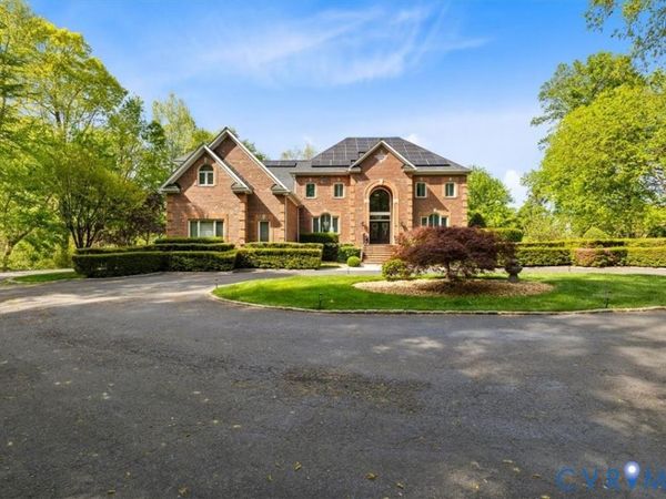 402 Rivers Bend Circle, Chester, VA 23836