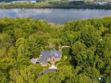 402 Rivers Bend Circle, Chester, VA 23836