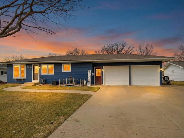 238 13th Street SW, Owatonna, MN 55060