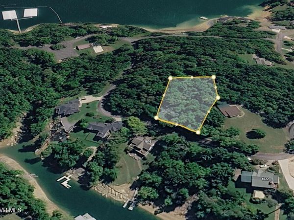 1615 Sequoyah Drive, Mooresburg, TN 37811