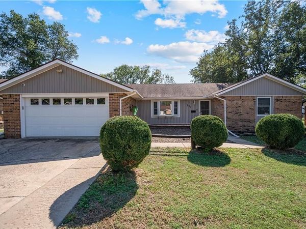 937 Circle Drive, Independence, KS 67301