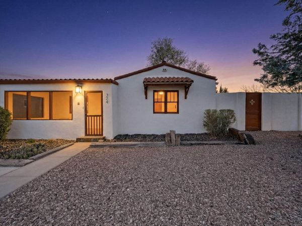 324 Wellesley Drive SE, Albuquerque, NM 87106