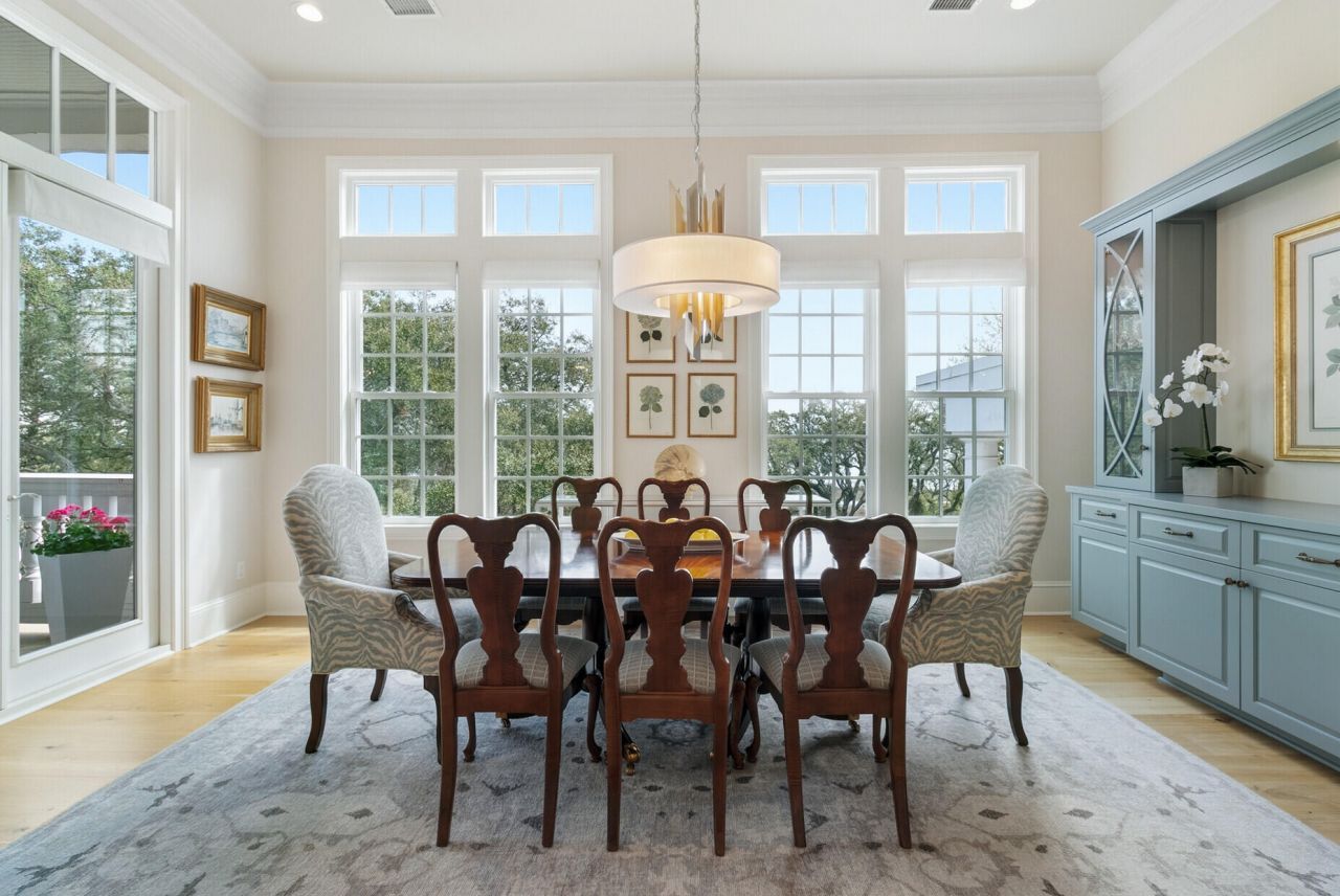 124 Fairbanks Oak Alley Photo 17