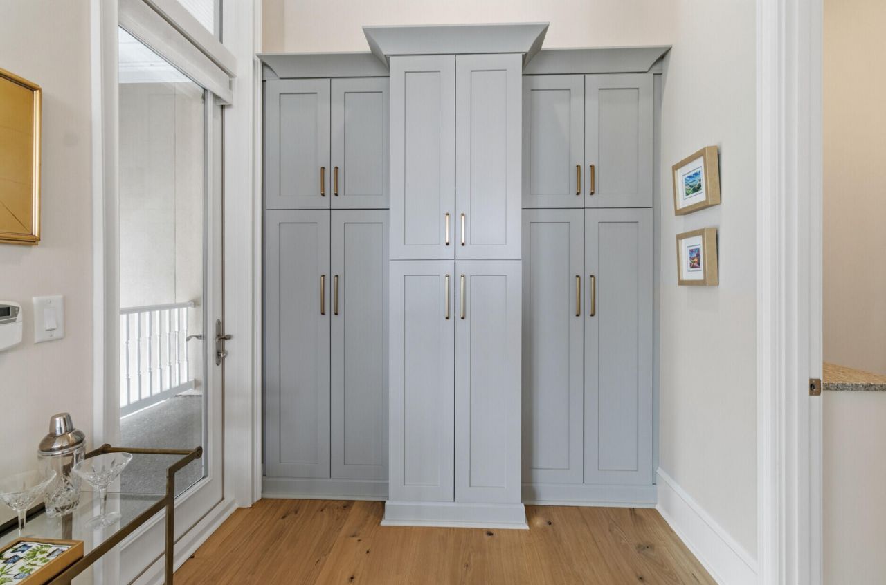 124 Fairbanks Oak Alley Photo 20