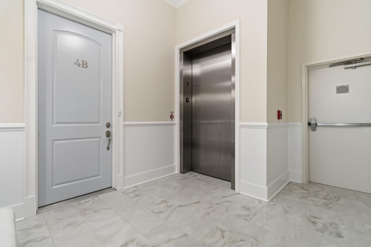 124 Fairbanks Oak Alley Photo 7