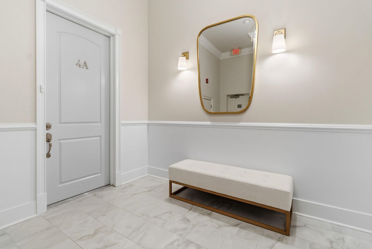 124 Fairbanks Oak Alley Photo 8