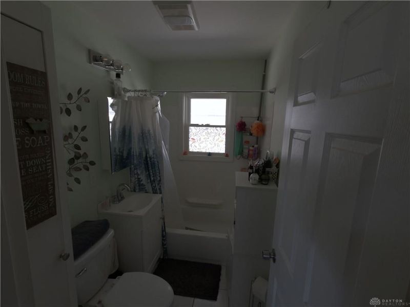 335 N Garland Avenue, Dayton, OH 45403 Photo 7
