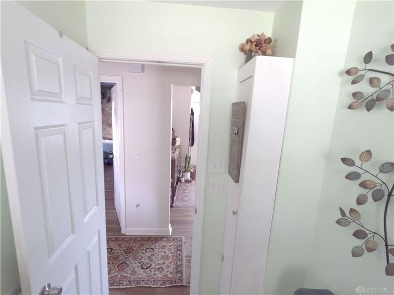 335 N Garland Avenue, Dayton, OH 45403 Photo 8