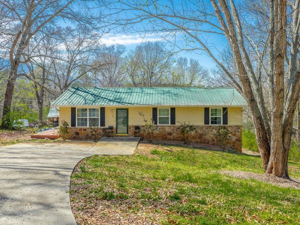 182 Woodbine Drive , Benton, TN 37307