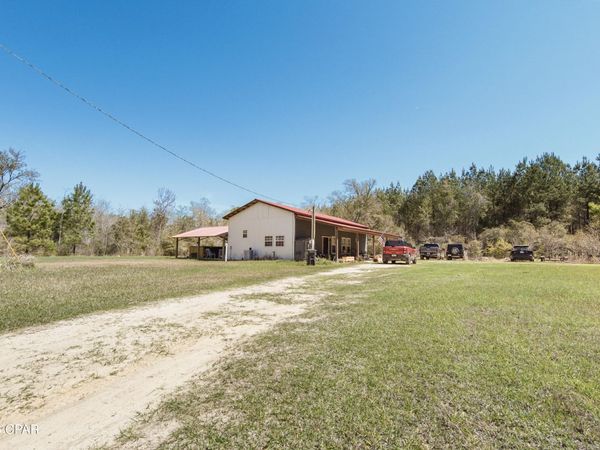 2048 Brotherhood Memorial Lane, Bonifay, FL 32425