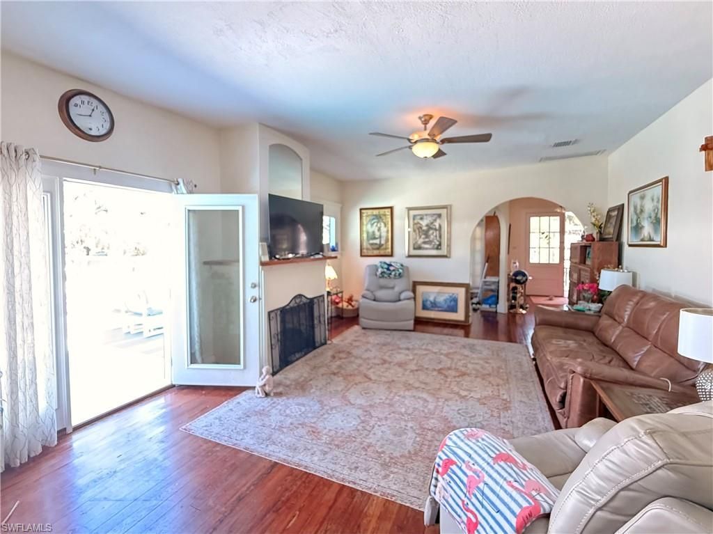 316 Royal Palm Park Rd, Fort Myers, FL 33905 Photo