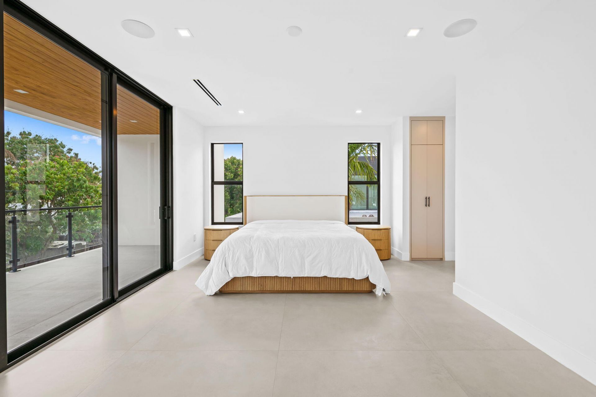 2324 SW 26th Street, Miami, FL 33133 Photo