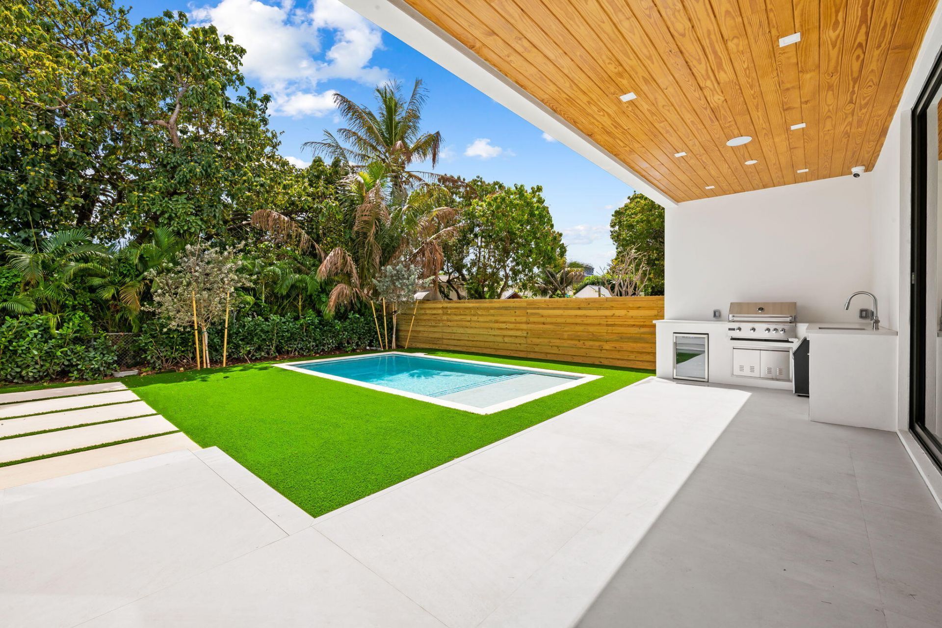 2324 SW 26th Street, Miami, FL 33133 Photo