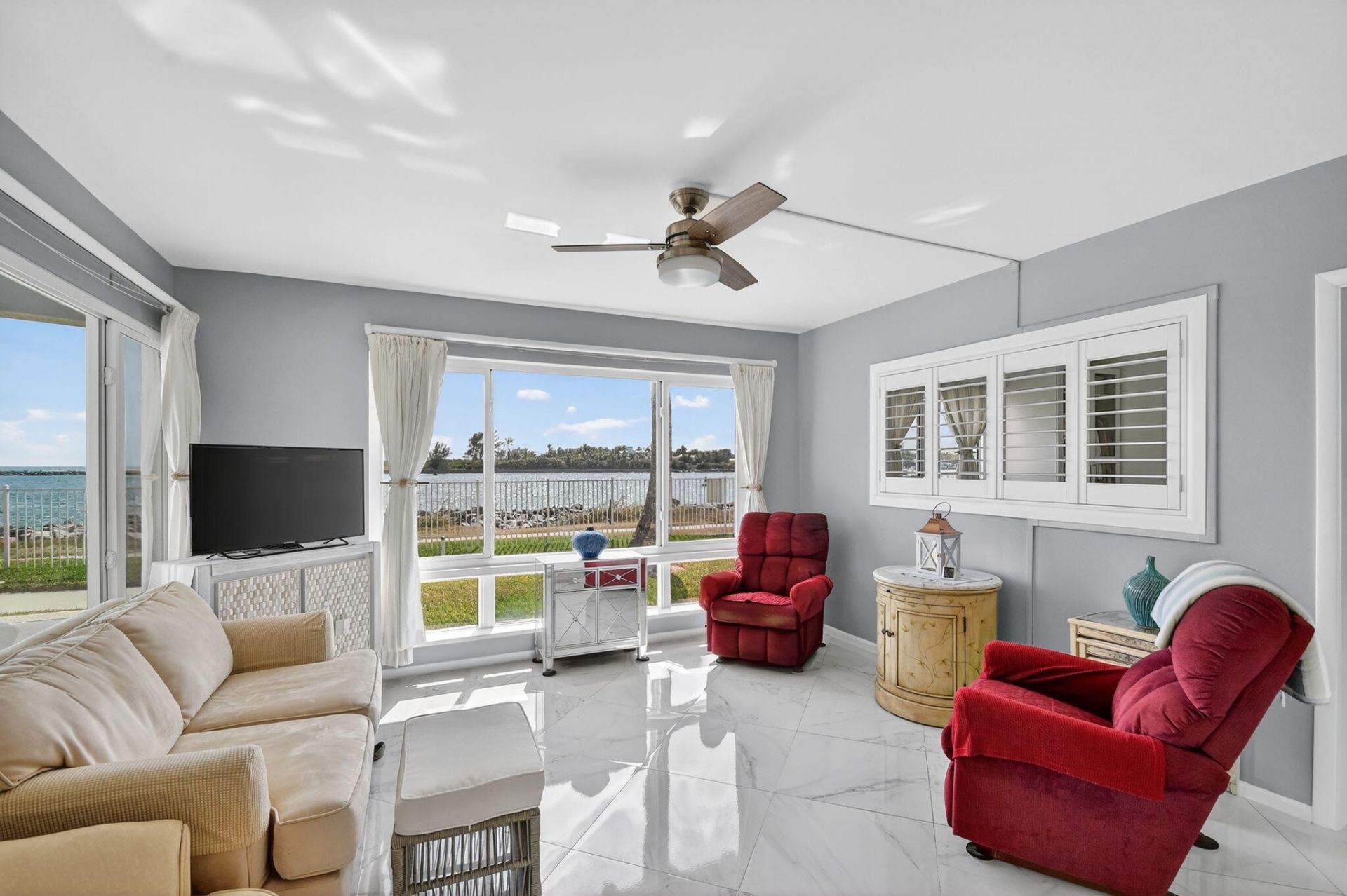 214 Inlet Way, Unit 106, Palm Beach Shores, FL 33404 Photo