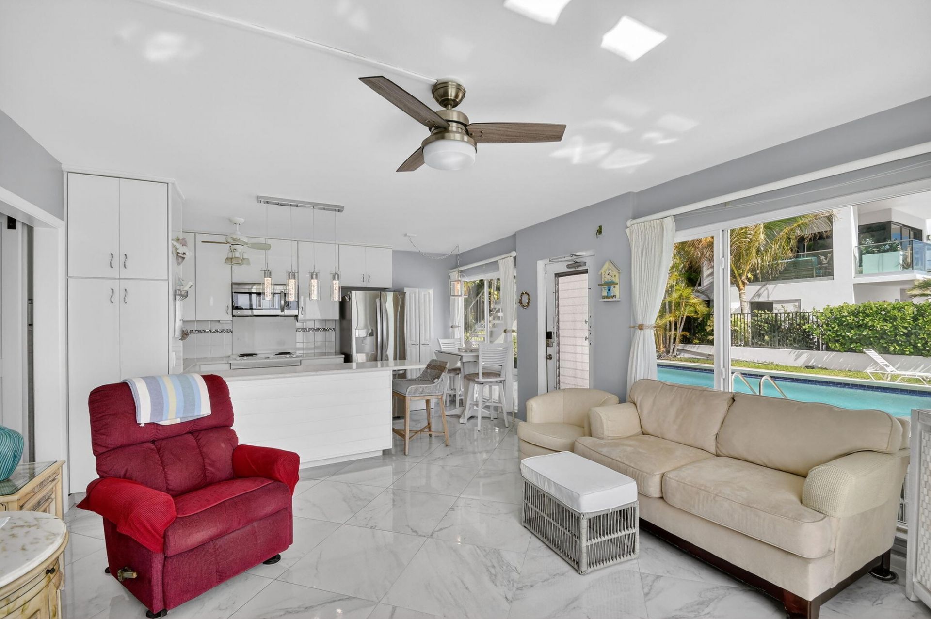 214 Inlet Way, Unit 106, Palm Beach Shores, FL 33404 Photo