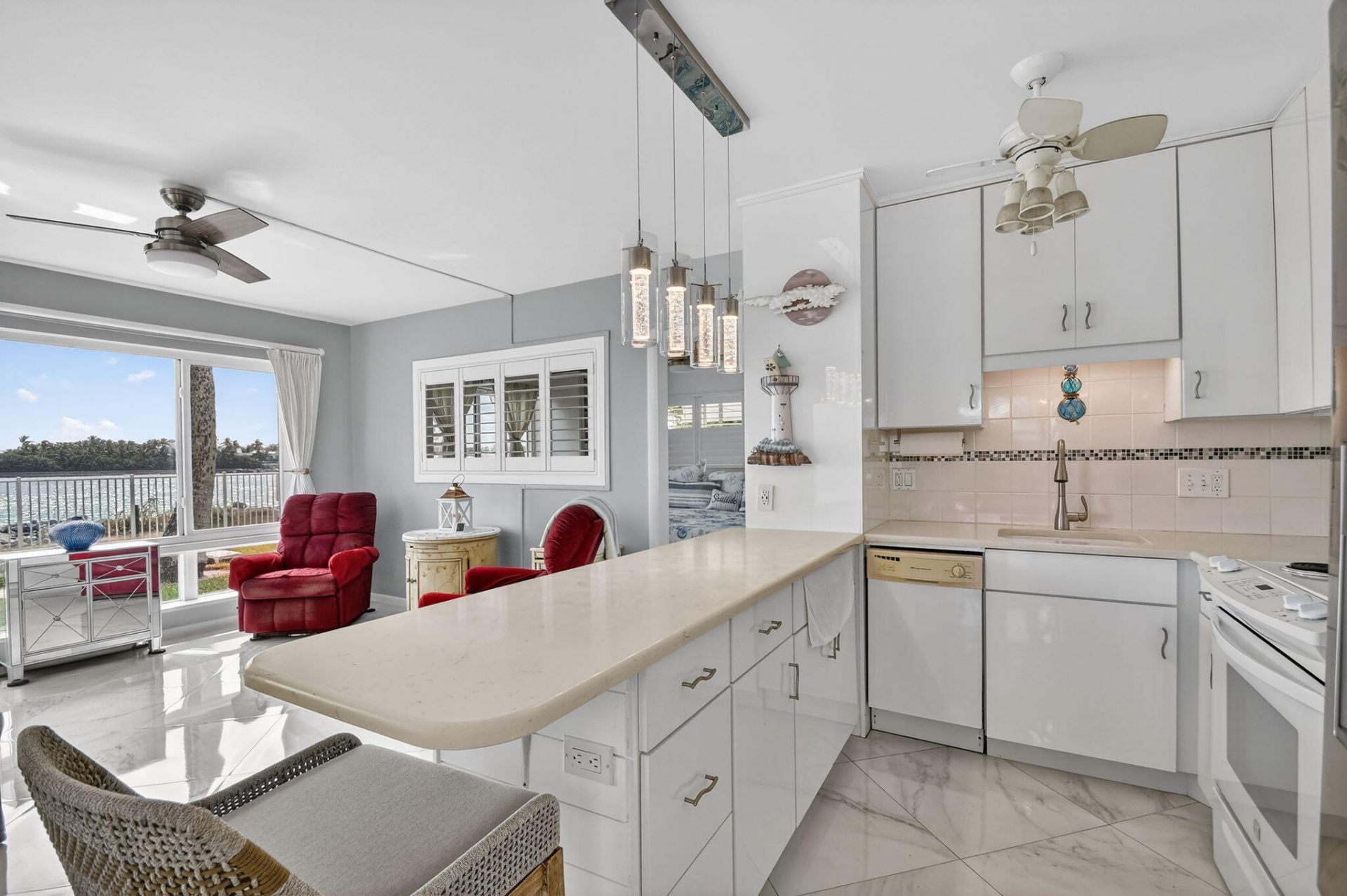 214 Inlet Way, Unit 106, Palm Beach Shores, FL 33404 Photo