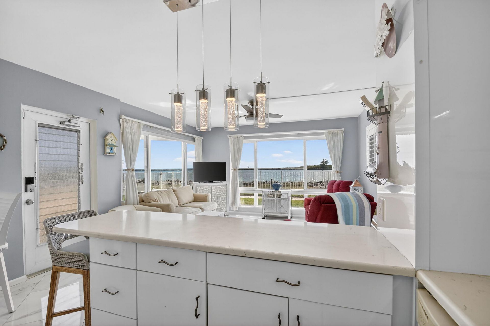 214 Inlet Way, Unit 106, Palm Beach Shores, FL 33404 Photo