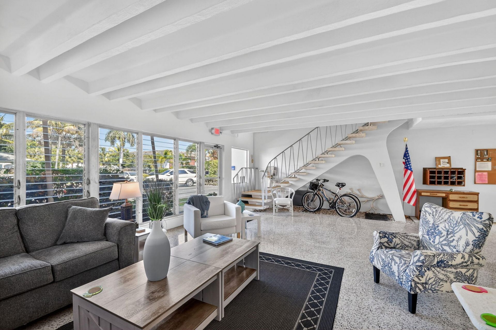 214 Inlet Way, Unit 106, Palm Beach Shores, FL 33404 Photo