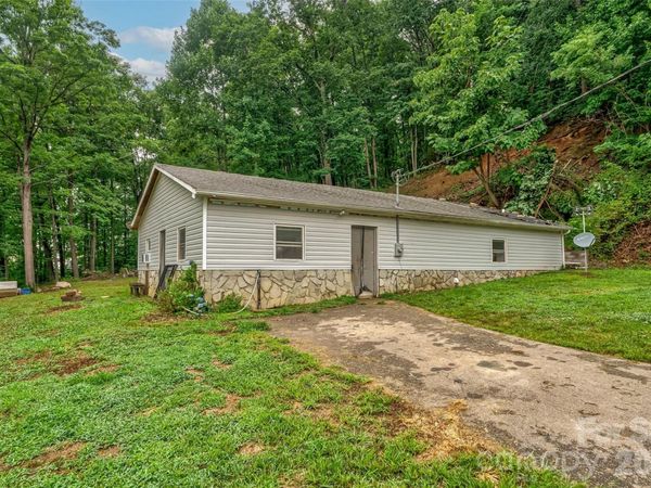3515 High Peak Valley , Valdese, NC 28690